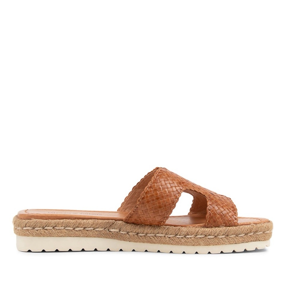 Django & Juliette Sabeen Woven Tan Espadrilles Size 10